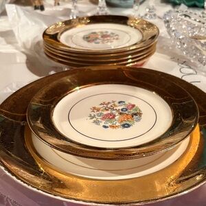 22k Gold Rimmed Floral Dinnerware Set Vintage Canonsburg pottery with pie server